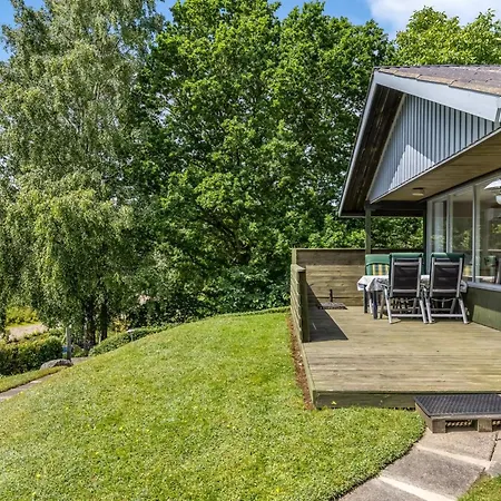 Jovana - 500m From The Sea By Interhome